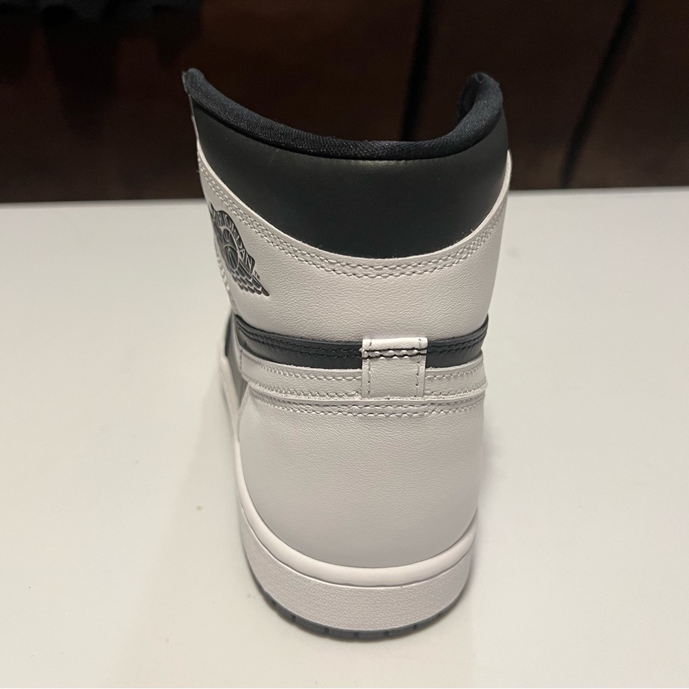 Brand New 1985 Air Jordan 1s Black & White Still In The Box. Like For A Deal!!! - Picture 8 of 16